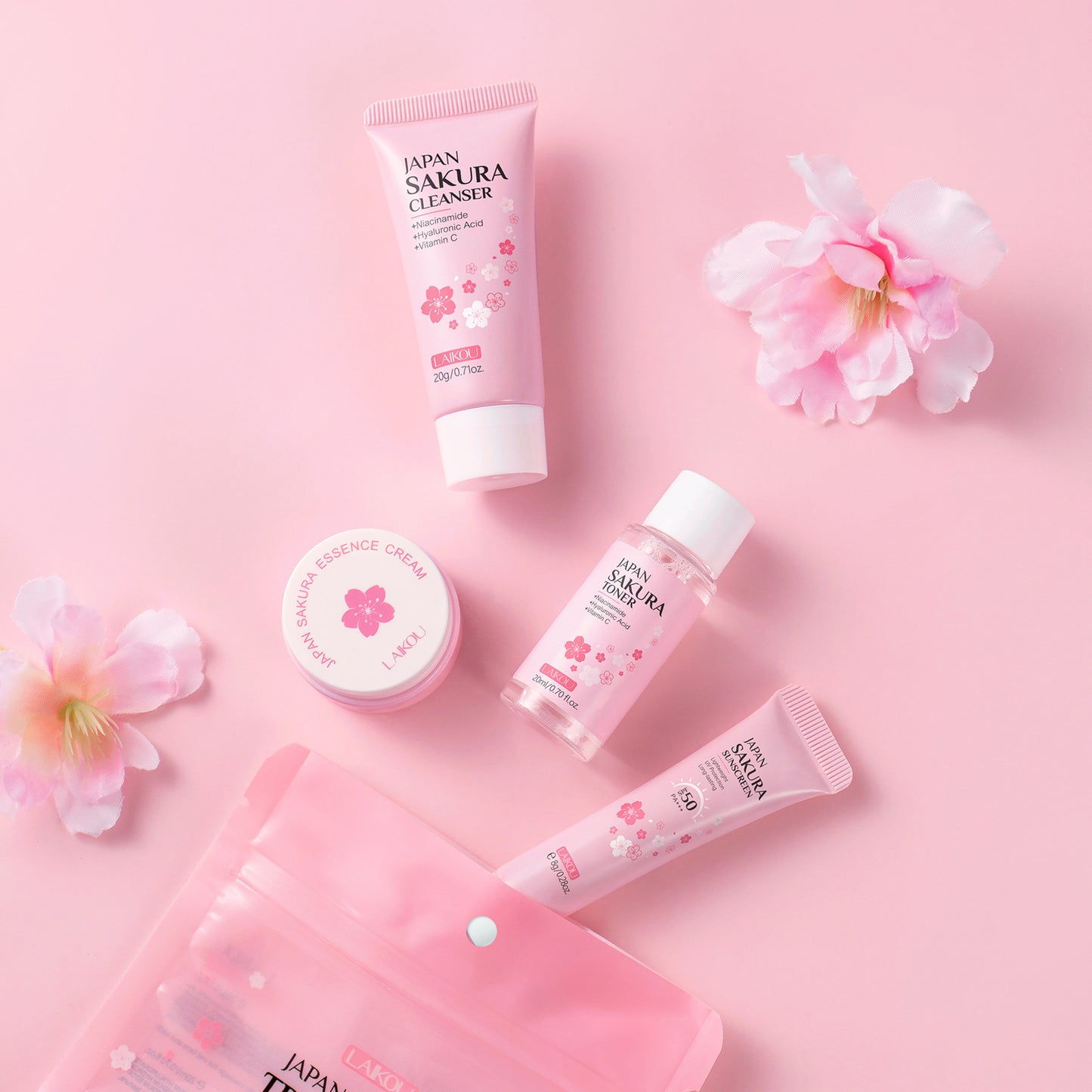 Sakura Travel Set 4-Piece